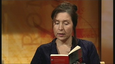 Elke Schmitter liest | Bild: Bayerischer Rundfunk