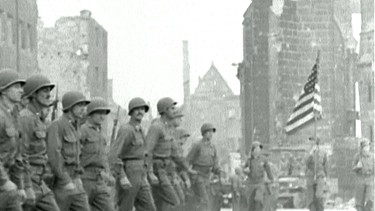 Befreiung durch die US-Soldaten | Bild: Bayerischer Rundfunk
