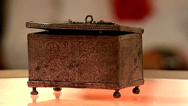 Eisenkistchen bzw. Miniaturkassette aus dem 16. Jahrhundert | Bild: Bayerischer Rundfunk