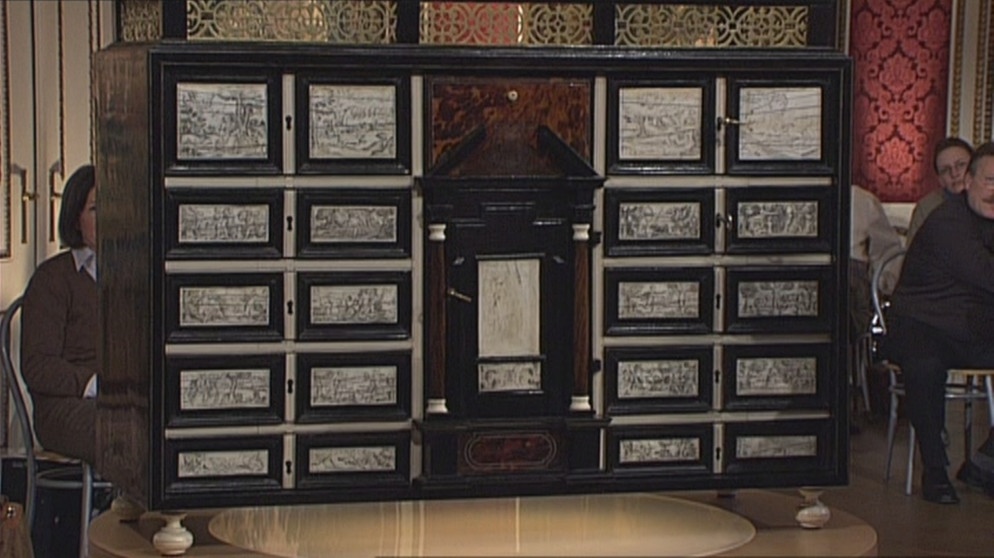 Kabinettschrank, wohl aus Italien, um 1600 | Bild: Bayerischer Rundfunk