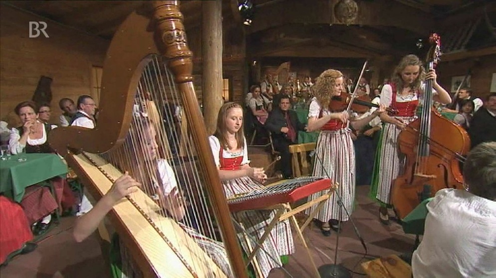 Musikantentreffen in Alpbach, 4-Klee Musig - Bairische Polka | Bild: Bayerischer Rundfunk