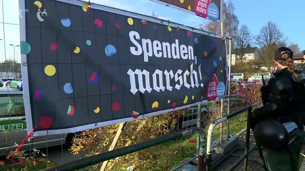 Unfreiwillige Spendenmarsch in Wunsiedel | Bild: BR