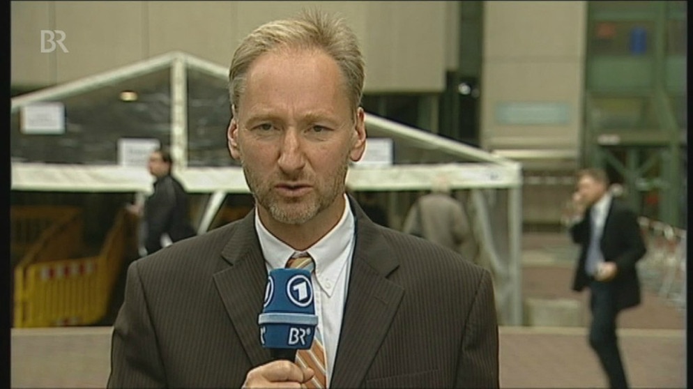 Christoph Arnwoski am vierten NSU-Prozesstag | Bild: Bayerischer Rundfunk