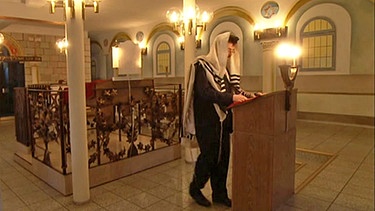 Rabbi beim Gebet | Bild: Bayerischer Rundfunk
