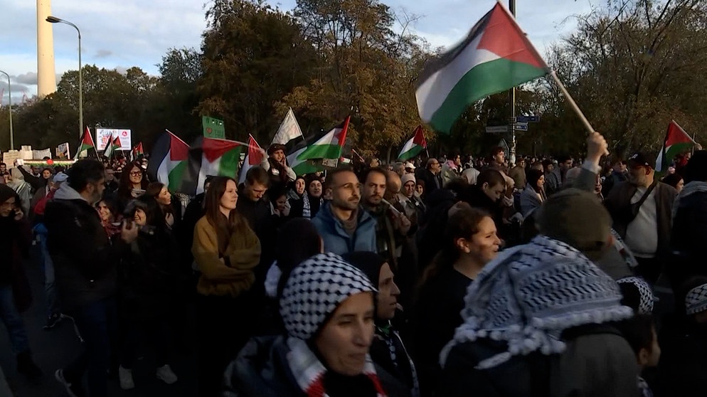 Pro-Palästina-Demo in Berlin | Bild: Bayerischer Rundfunk 2023
