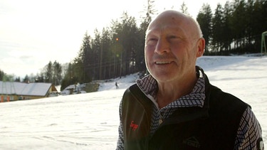 Josef Altmann betreibt den Steinberglift seit den 80er Jahren. | Bild: Bayerischer Rundfunk