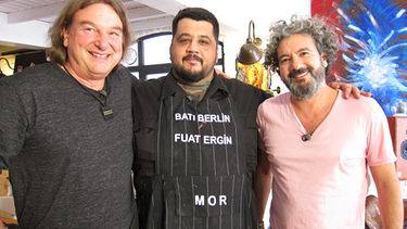 Gastronom Fritz Häring (links) mit Rapper Fuat Ergin (Mitte) und Filmemacher Yücel Yolcu.   | Bild: BR