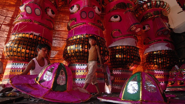 Vorbereitungen zum Dussehra Festival in Mumbai | Bild: picture-alliance/dpa