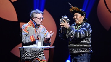 Davi Kopenawa bei der Verleihung des alterntiven Nobelpreises | Bild: picture alliance / TT NYHETSBYRÅN