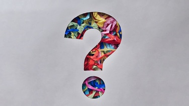 Fragezeichen aus bunten Luftschlangen, für "Do Re Mikro - Das Geheimnis" | Bild: colourbox.com