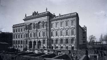 Das Königliche Konservatorium der Musik im Leipzig. Fotografie aus dem Jahr 1895.  | Bild: picture alliance / akg-images | akg-images