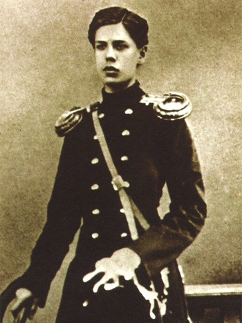 Der Komponist Modest Mussorgsky als junger Mann in Uniform. Er war Kadett im Regiment Preobraschenski der kaiserlichen Garde. Aufgenommen in den 1850er Jahren. | Bild: picture alliance/Heritage Images