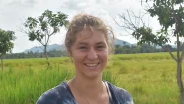 Rebecca in Kambodscha. | Bild: BR | Katrin Waldenburg