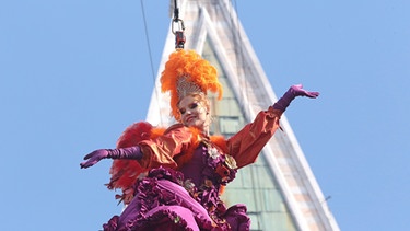Maske Colombina - eine Magd beim Karneval in Venedig | Bild: picture alliance/IPA