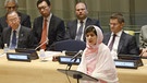 Die Kinderrechtsaktivistin Malala Yousafzai vor der UNO | Bild: picture-alliance/dpa