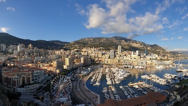 Stadtansicht von Monaco. | Bild: stock.adobe.com/annacovic