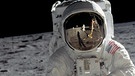 Archiv: US-Astronaut Edwin «Buzz» Aldrin steht auf der Mondoberfläche | Bild: picture alliance/Neil Armstrong/NASA/dpa