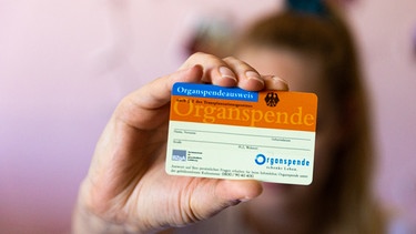 Ein Organspendeausweis. | Bild: BR/Sylvia Bentele
