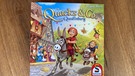 Das Spiel "Mit Quarks und Co. nach Quedlinburg" aus dem Schmidt-Verlag. Das Spiel gehört zu den Nominierten des "Kinderspiel des Jahres 2022". | Bild: BR | Annabelle Zametzer