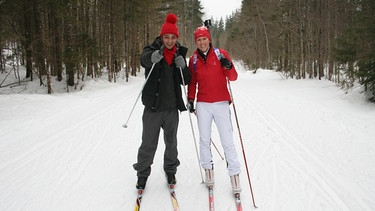 Der Biathlon-Check | Checker Can mit Biathlon-Olympiasiegerin Kati Wilhelm. | Bild: BR | megaherz gmbh | Hans-Florian Hopfner