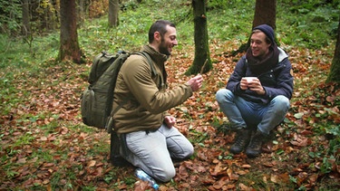 Verloren im Wald?! | Checker Tobi mit Survival-Experte Joe | Bild: BR