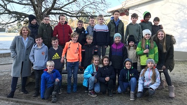 Klasse 4b der Grundschule am Pilsensee in Hechendorf | Bild: BR
