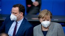Angela Merkel und Jens Spahn  | Bild: dpa-Bildfunk/Kay Nietfeld