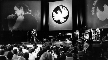 Udo Lindenberg im Palast der Republik 1983 | Bild: picture-alliance / Dieter Klar | Dieter Klar