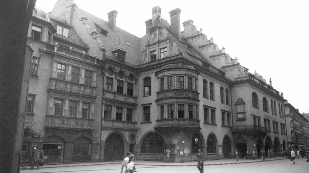 Hofbräuhaus in München | Bild: Stadtarchiv München