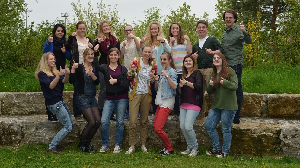 Gruppenfoto der Schüler des Donau-Gymnasiums Kelheim, die am Audioguide-Projekt beteiligt waren | Bild: BR/Bildungsprojekte