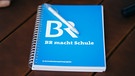 Heft mit der Aufschrift "BR macht Schule". | Bild: BR