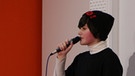 CamOn Augsburg 2020 Abschlussveranstaltung: CamOn-Teilnehmerin Alina singt auch. | Bild: BR