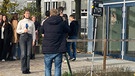 ARD Jugendmedientag 2023 vor Ort in bayerischen Schulen: beim Dreh im Pausenhof. | Bild: BR | Meike Föckersperger