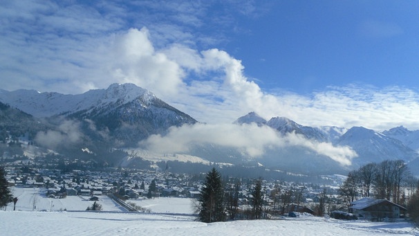 Strahlende Winterlandschaft beim TurnOn-Basisworkshop in Oberstdorf | Bild: BR / Bildungsprojekte
