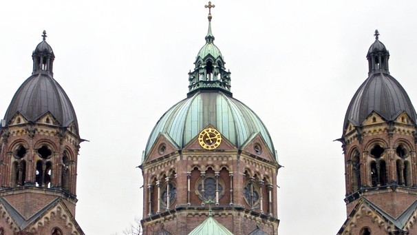 Lukas Kirche im Lehel | Bild: picture-alliance/dpa