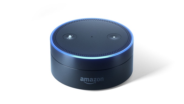 Amazon "Dot" - die kleinste Variante der Echo-Lautsprecherpalette von Amazon | Bild: picture-alliance/dpa
