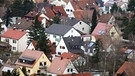 Wohnhäuser in einer Siedlung in Neumarkt in der Oberpfalz | Bild: picture-alliance/dpa
