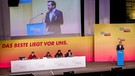 Martin Hagen, FDP Landesvorsitzende und Spitzenkandidat der FDP zur bayerischen Landtagswahl 2023, spricht während des Landesparteitages der FDP Bayern zu den Delegierten. | Bild: picture alliance/dpa | Uwe Lein