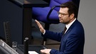 Marco Buschmann (FDP), Bundesminister für Justitz, spricht im Bundestag vor der Abstimmung über die Abschaffung des Werbeverbots für Abtreibungen. | Bild: picture alliance/dpa | Carsten Koall