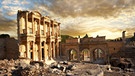 Celsus-Bibliothek bei Sonnenaufgang, Ruinen von Ephesos, Türkei | Bild: dpa/imageBROKER