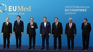 EU-Regierungschefs der Anrainer-Staaten beim Gruppenbild in Athen | Bild: picture-alliance/dpa