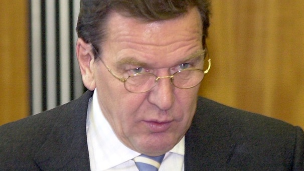Gerhard Schröder (19.August 2000) | Bild: dapd 