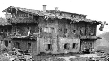 1945 zerstört: Hitlers Berghof auf dem Obersalzberg  | Bild: picture-alliance/dpa