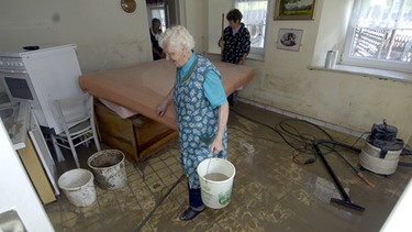 Verwüstung nach Hochwasser von 2005 in Eschenlohe | Bild: picture-alliance/dpa