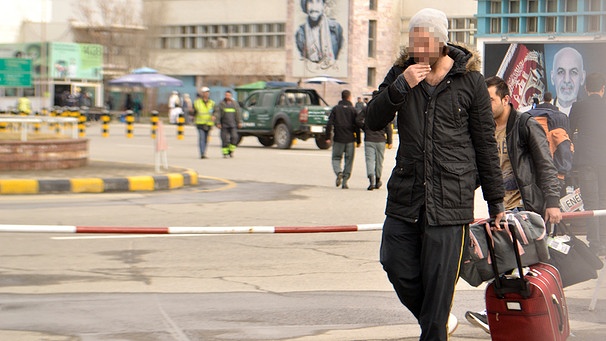 Der afghanische Flüchtling Obaid R. nach seiner Abschiebung | Bild: dpa-Bildfunk
