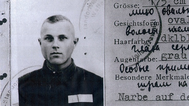 Angeblicher Dienstausweis von John Demjanjuk als Wachmann im Vernichtungslager Sobibor | Bild: picture-alliance/dpa