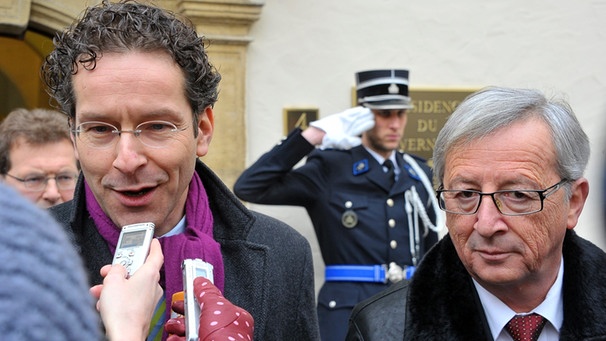 Der neue Euro-Gruppen-Chef Jeroen Dijsselbloem und sein Vorgänger Jean-Claude Juncker | Bild: picture-alliance/dpa