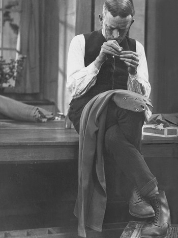 Karl Valentin im Spielfilm "Der Sonderling" (1929) | Bild: SZ Photo / Scherl