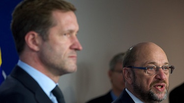Paul Magnette mit Martin Schulz | Bild: picture-alliance/dpa