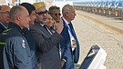 Marokkos König Mohammed VI. bei der Einweihung des Solarkraftwerks in Ouarzazate | Bild: picture-alliance/dpa/Abdeljalil Bounhar